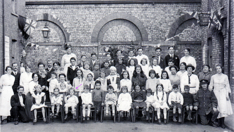 tea-with-phyllis-main